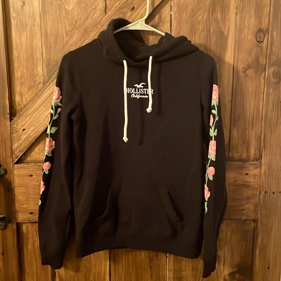 Hollister Black Hoodie XS Floral Sleeve - Picture 1 of 7